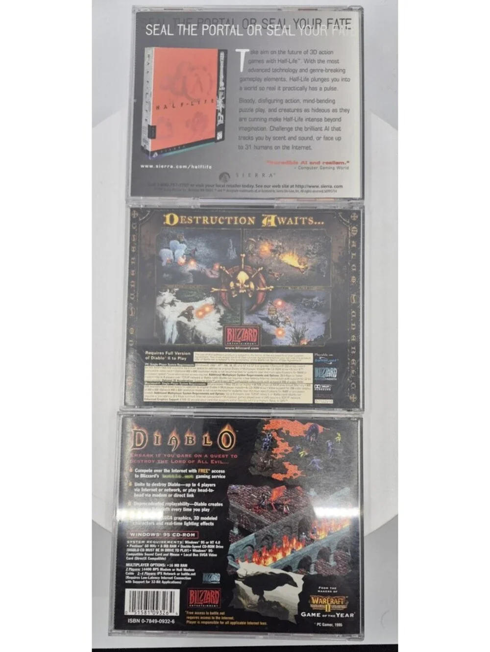 Diablo + Hellfire + Diablo II 2 Lot of 3 PC Games Great Condition Vintage